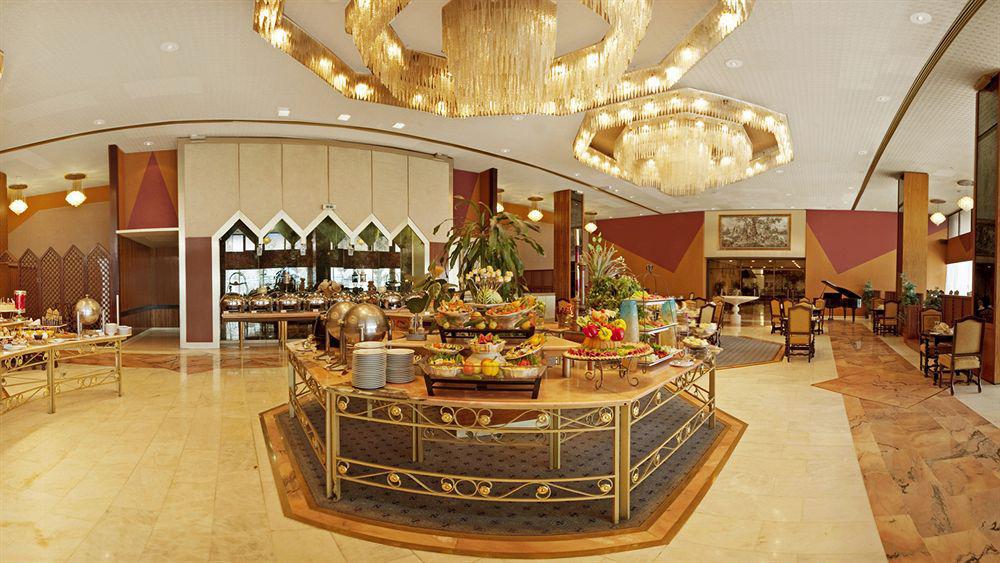 Intercontinental Taif By Ihg Hotel Exterior photo