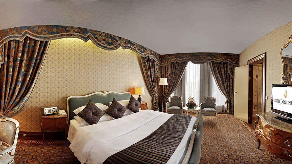 Intercontinental Taif By Ihg Hotel Exterior photo
