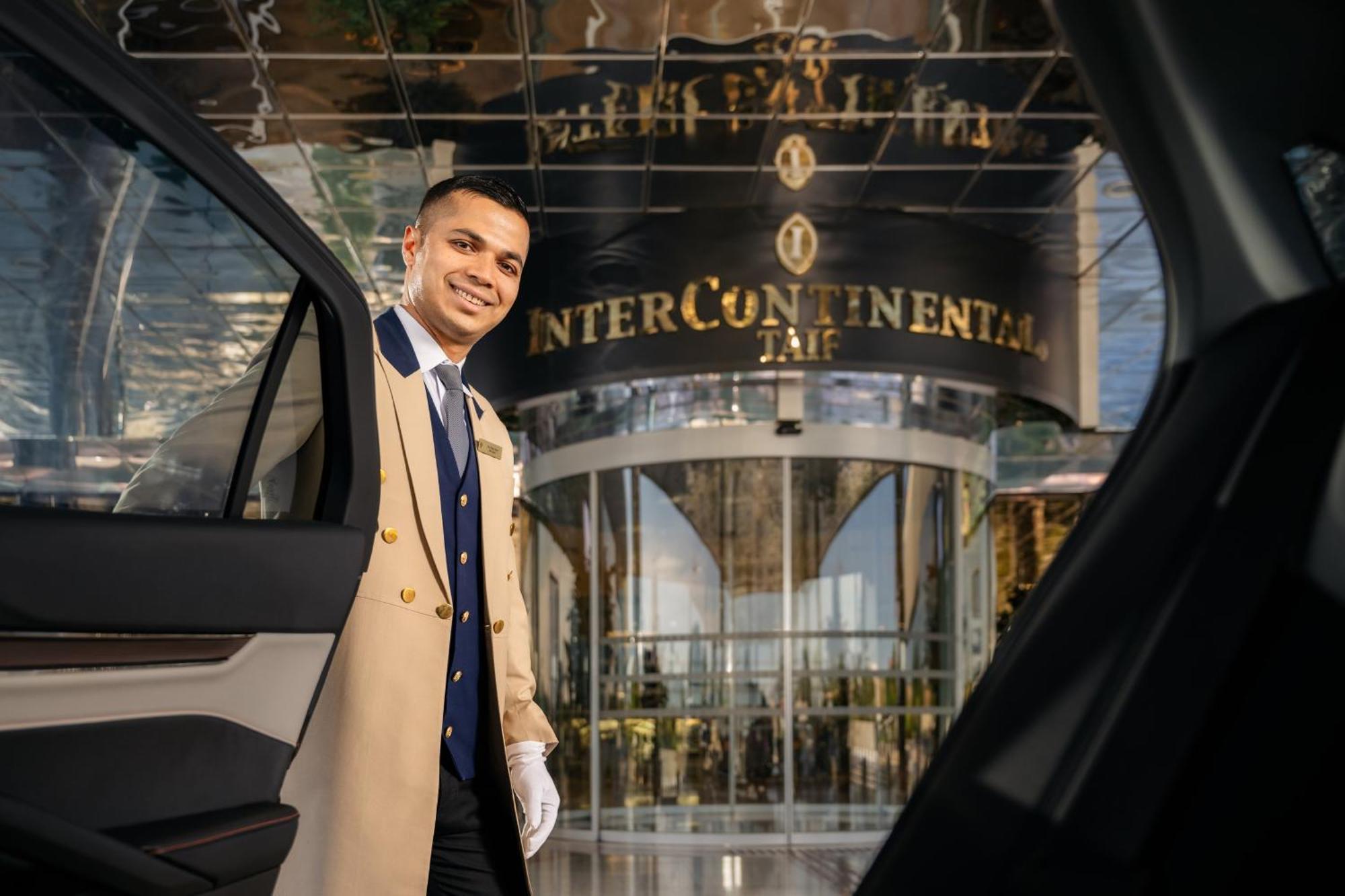 Intercontinental Taif By Ihg Hotel Exterior photo