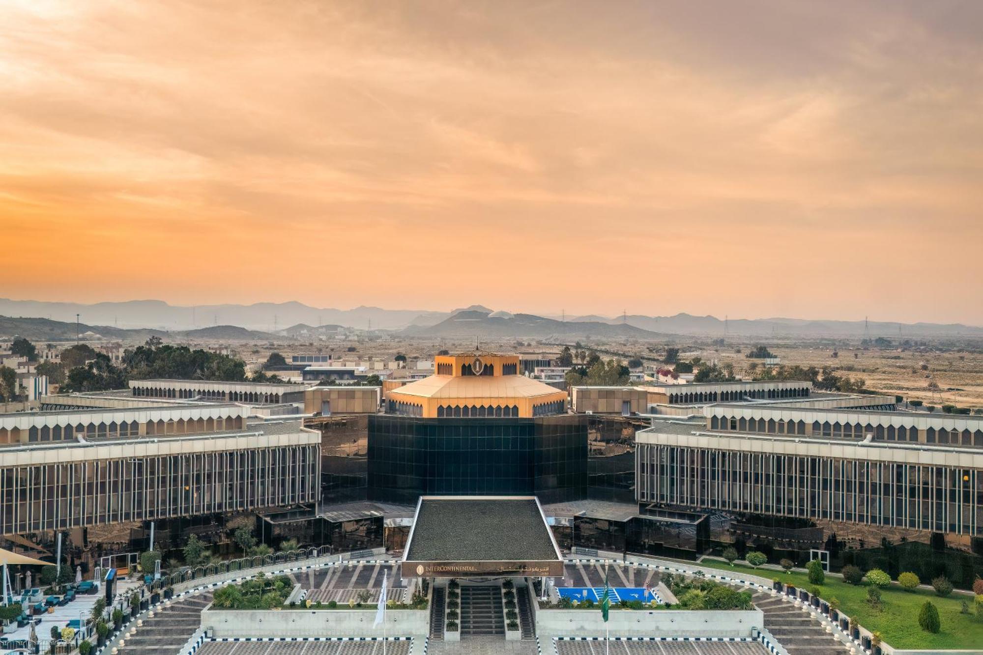 Intercontinental Taif By Ihg Hotel Exterior photo